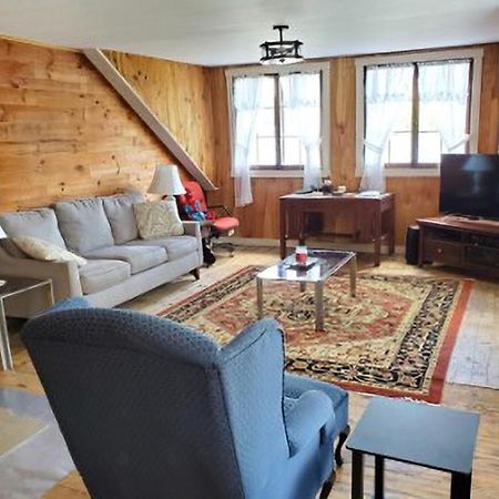 Meredith Lakefront Lodge On Lake Winnipesaukee Екстериор снимка