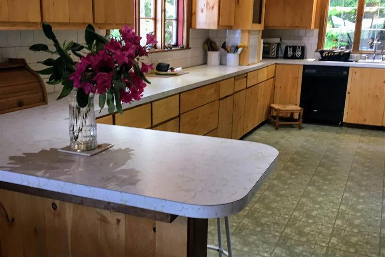 Meredith Lakefront Lodge On Lake Winnipesaukee Екстериор снимка