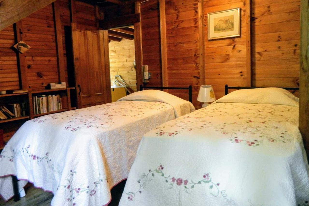 Meredith Lakefront Lodge On Lake Winnipesaukee Екстериор снимка