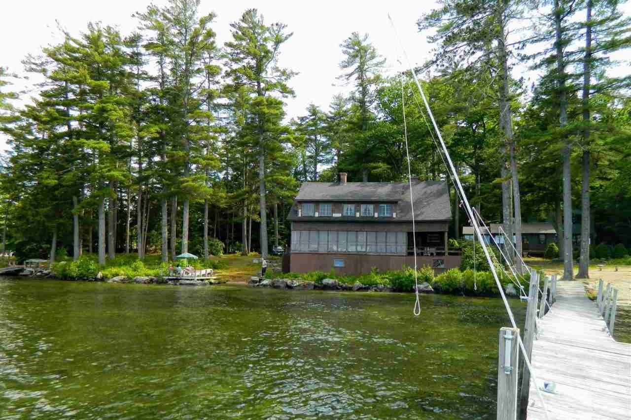 Meredith Lakefront Lodge On Lake Winnipesaukee Екстериор снимка
