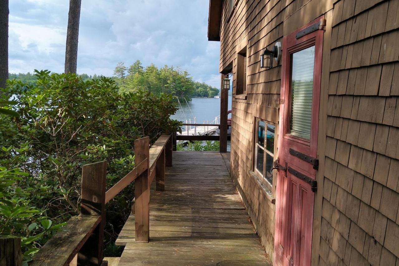 Meredith Lakefront Lodge On Lake Winnipesaukee Екстериор снимка