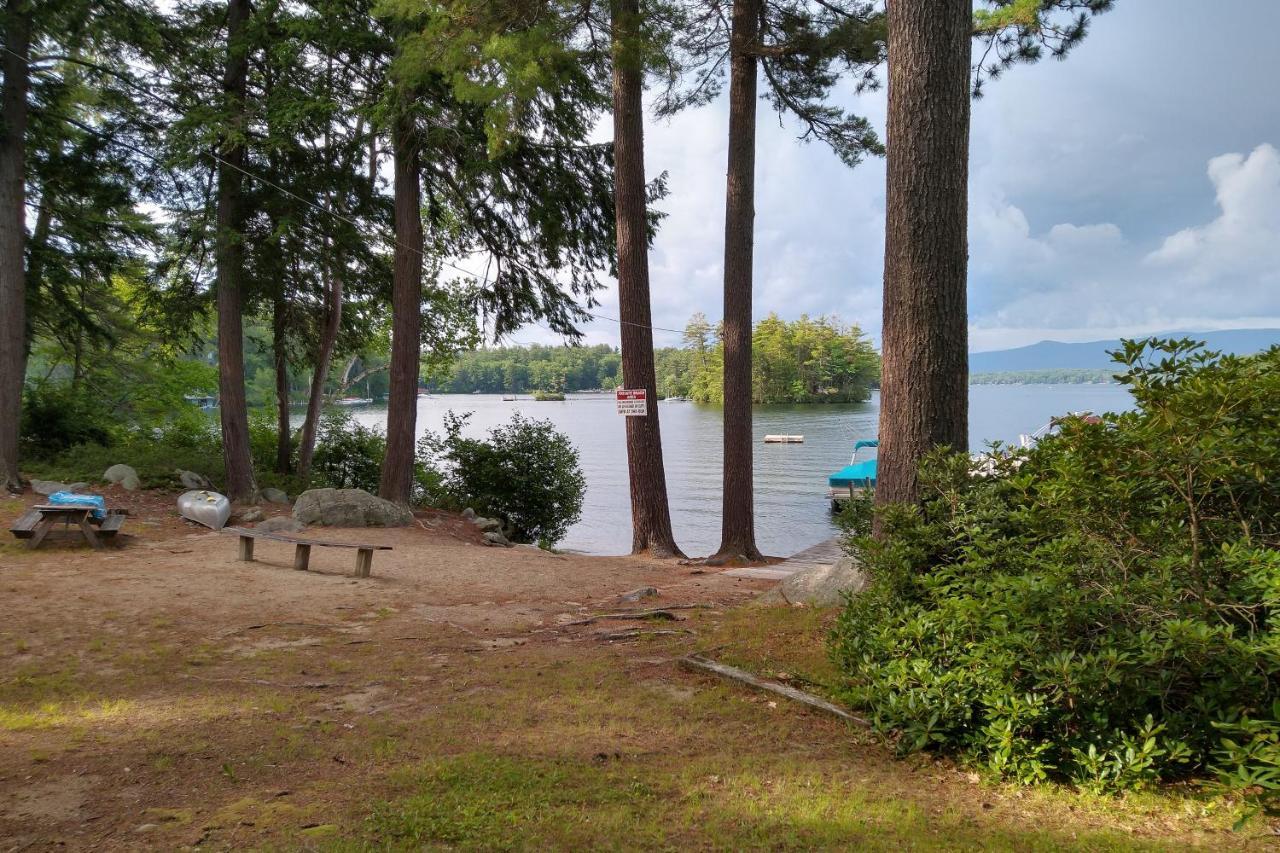 Meredith Lakefront Lodge On Lake Winnipesaukee Екстериор снимка