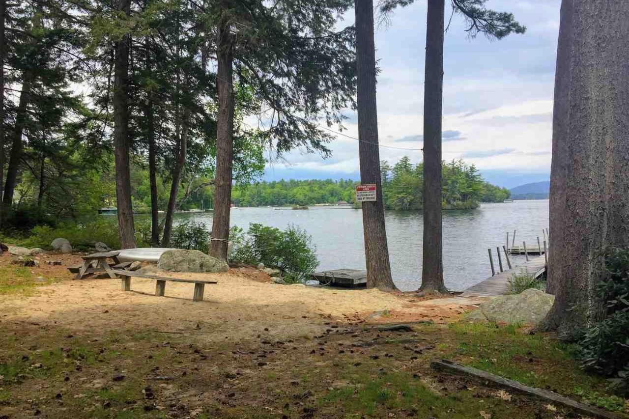 Meredith Lakefront Lodge On Lake Winnipesaukee Екстериор снимка